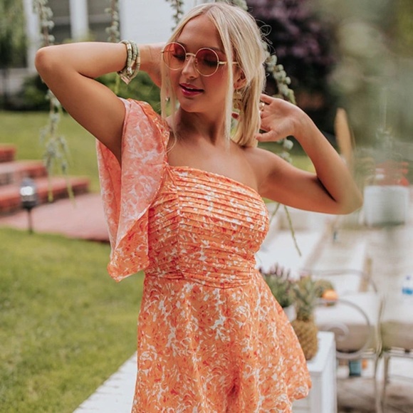 Romper - Picture 4 of 7